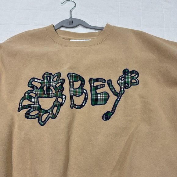 OBEY Oversized Sweatshirt - Picture 12 of 12